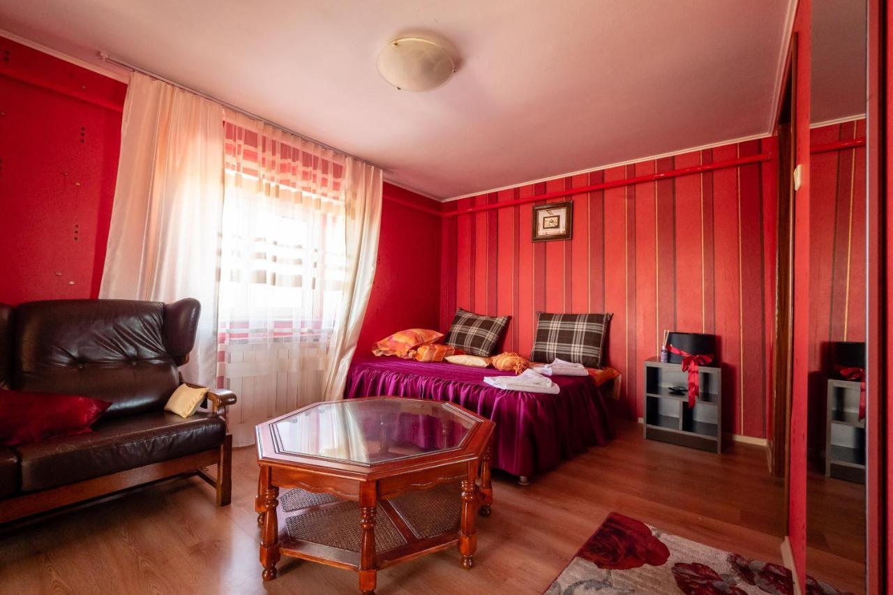 Pension Motanul Galanton Снагов Экстерьер фото